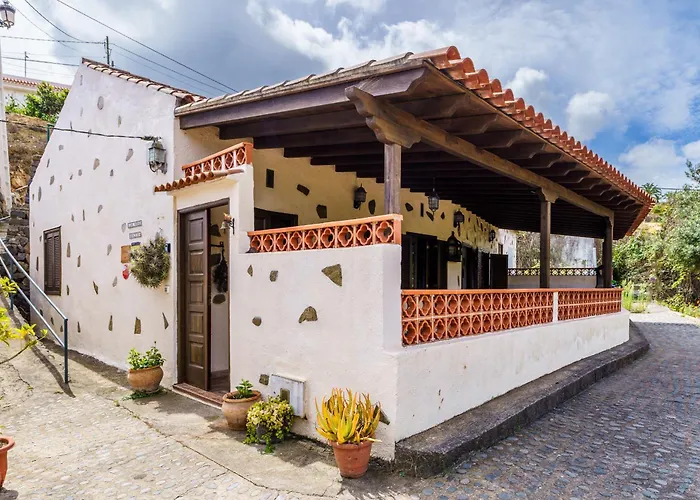 Rural House Mercedes-Solarium & Nature Views